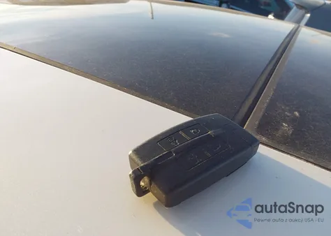 2009 Lincoln Mks z USA, uszkodzony, nr VIN 1LNHM94R09G630850